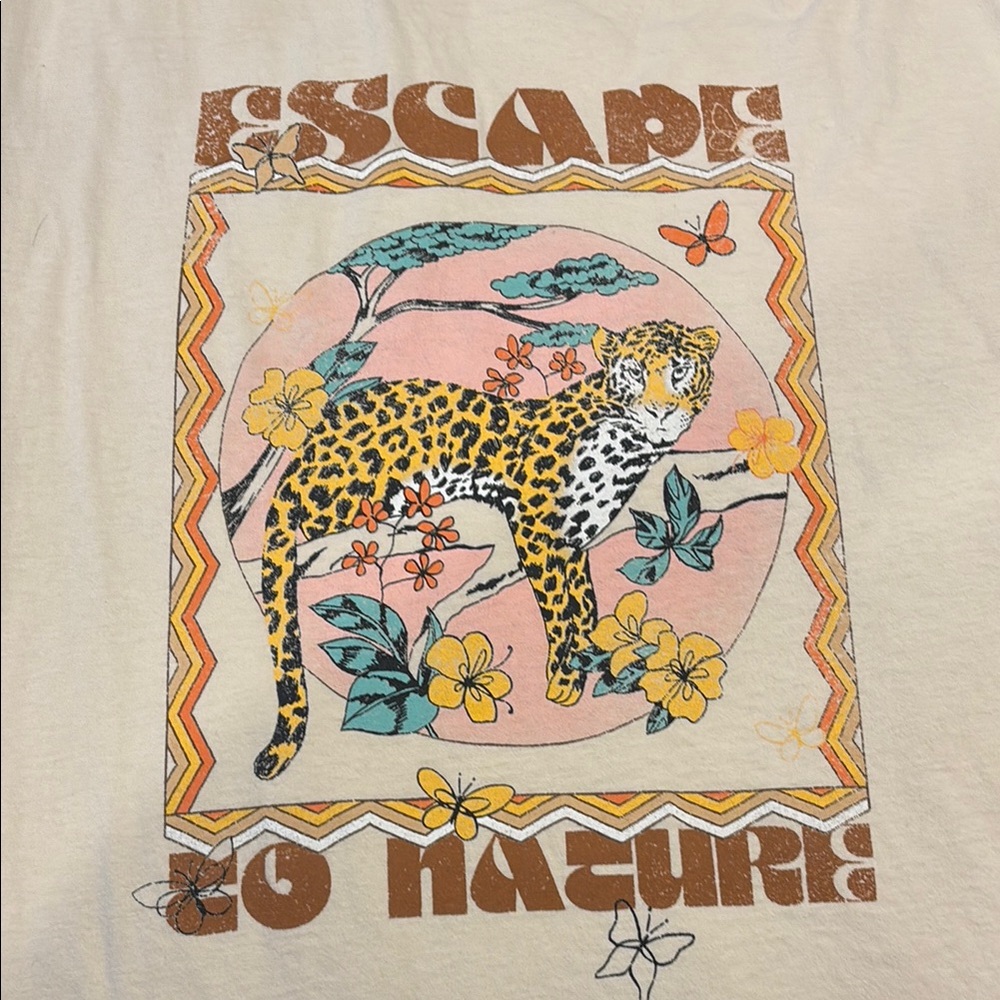PacSun Cream Graphic Tee - Escape to Nature